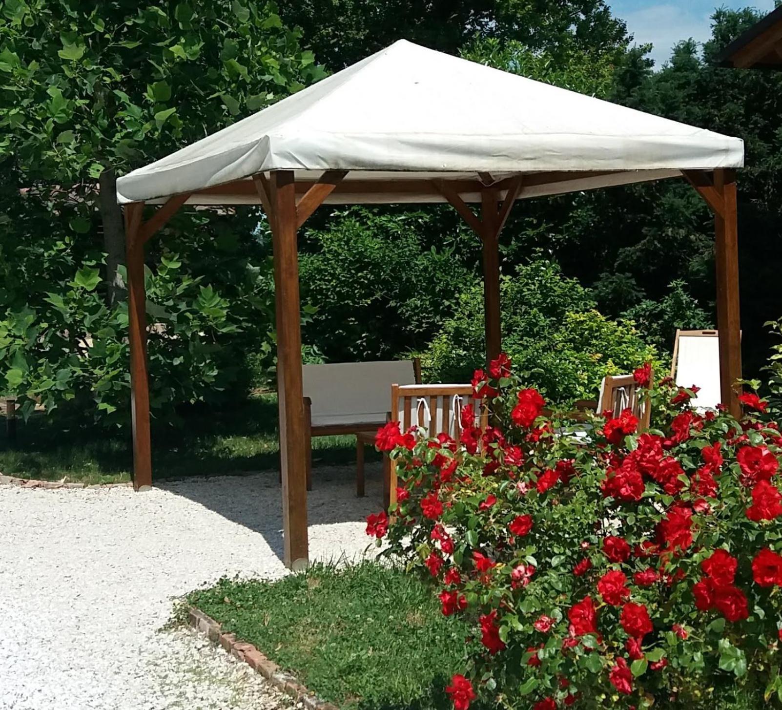 Locanda Del Toro Calderara di Reno Ngoại thất bức ảnh